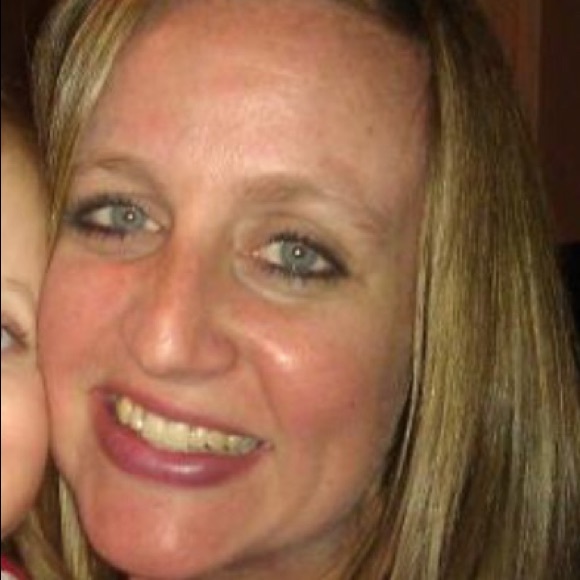 Meet your Posher, Stacey - Picture 1 of 1